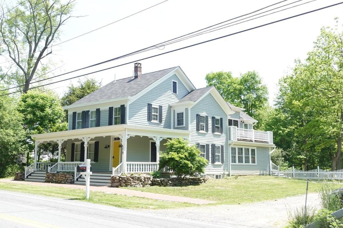 Heritage Trail Farmhouse New Hampton Exterior photo